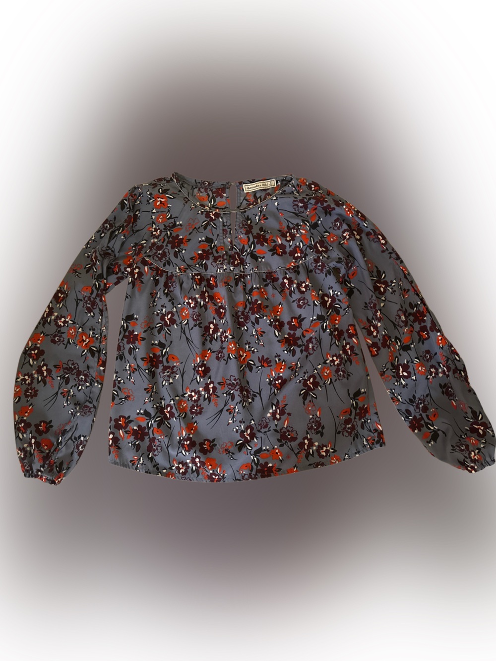 Abercrombie & Fitch Gray Floral Long-Sleeve Blouse with Red Accents